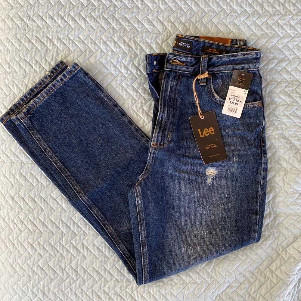 Lee Jeans - Vintage Modern